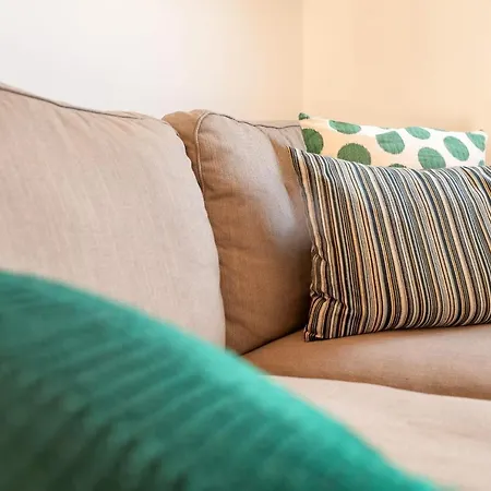 Guestready - Machado Castro Near Santos-o-novo Apartment