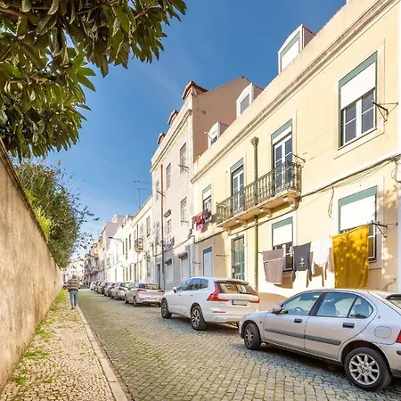 Guestready - Machado Castro Near Santos-o-novo Apartment